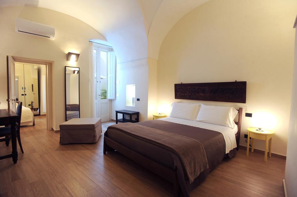 Negramaro Suite B&B Lecce Værelse billede