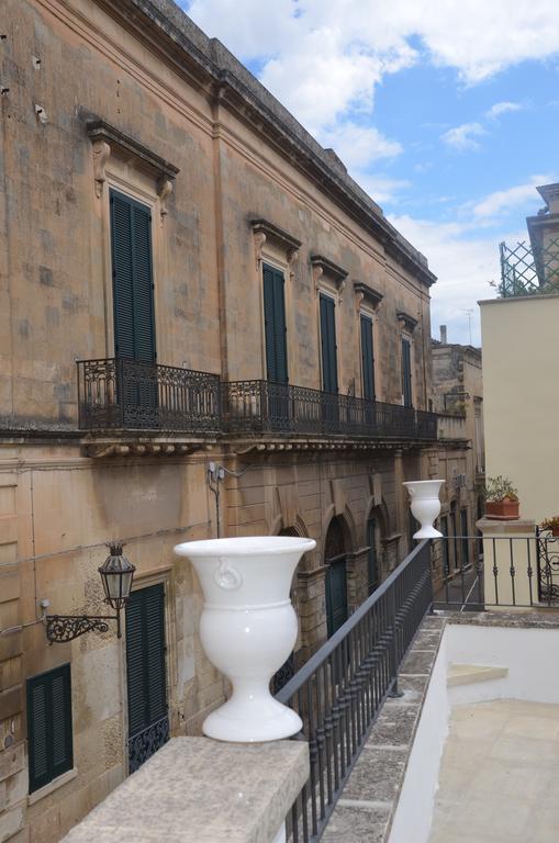 Negramaro Suite B&B Lecce Eksteriør billede